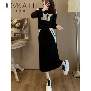 JOVKATTI休闲运动套装女2024春季新款设计感潮流卫衣套装裙两件套