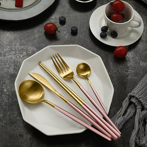 北欧汤勺子家用韩式长柄创意可爱网红西餐具三件套装牛排刀叉筷子
