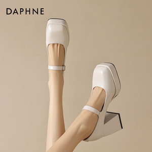 Daphne达芙妮 人间芭比~9.5cm白色玛丽珍女鞋粗跟法式高跟鞋辣妹