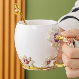 羊脂玉瓷咖啡杯茶杯大号水杯景德镇陶瓷家用珐琅彩创意欧式礼品盒