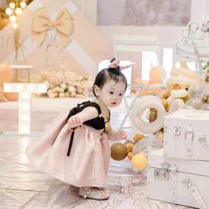 （出租）女宝宝周岁抓周礼服一岁生日粉色高档连衣裙气质公主裙