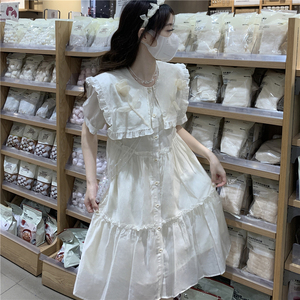 娃娃领白色连衣裙仙气超仙森系初中高中学生学院风甜美少女裙子