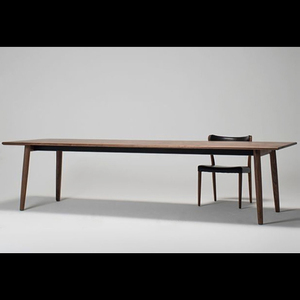 北欧全实木创意餐桌现代会议桌简约长条桌极简办公长桌原木工作台