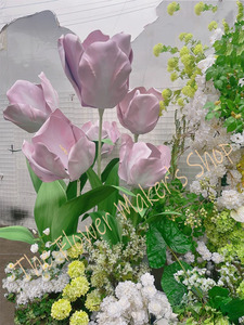 春季郁金香大型纸艺花春天巨型纸花商场橱窗氛围美陈摄影仿真花朵