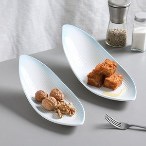 叶形长条特色盘子陶瓷家用仪式感小吃碟点心美食盘料理创意菜餐具