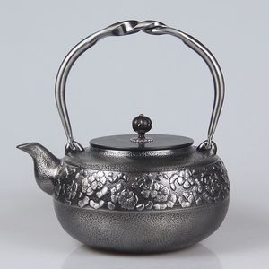 日本砂铁壶原装进口富士型樱花纯手工老铁烧水煮茶壶泡茶壶煮茶器