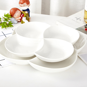 陶瓷减肥盘子日式减肥餐盘子定量减脂分格家用创意多格餐具四格拼