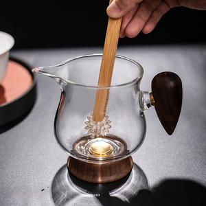 首艺造日式个性玻璃公道杯茶具分茶器木把倒茶杯