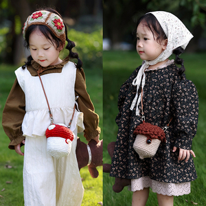 儿童斜挎包女孩可爱蘑菇针织包小松果宝宝零钱包时尚男童毛线包潮