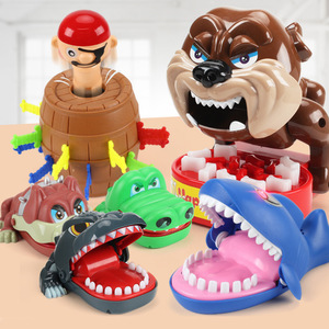 儿童整盅减压玩具创意恶搞咬手指趣味亲子互动鲨鱼鳄鱼狗新奇玩具