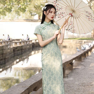 出租中长款旗袍短袖少女年轻款老上海民国风学生全家福写真服装