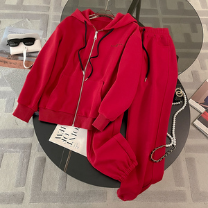 红色卫衣套装女款2024新款爆款春秋洋气减龄高级感休闲运动两件套