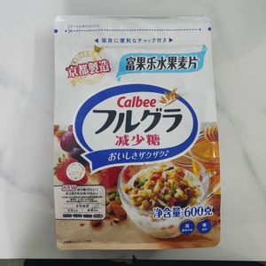 日本calbee卡乐比水果燕麦片700g富果乐营养早餐即食干吃泡酸奶