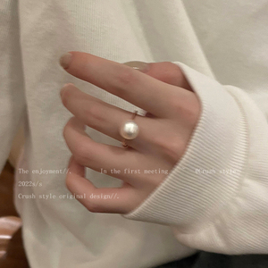 大颗珍珠戒指女2024新款小众设计轻奢高级感可调节食指戒简约指环