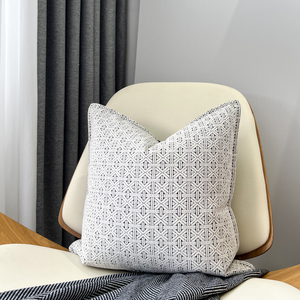 样板房美式轻奢沙发抱枕套米白色华夫格靠垫灰色几何图案棉麻枕头