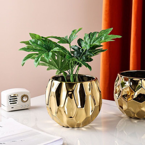 金色新款北欧风几何形造型陶瓷材质花盆 办公室内插花装饰花盆ins
