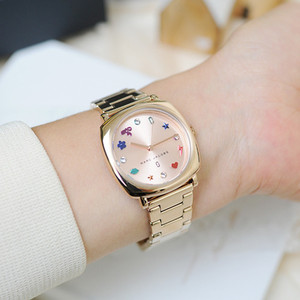 代购Marc Jacobs马克雅各布手表简约钢带玫瑰金石英女表MJ3550