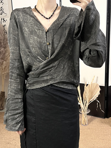 新中式V领喇叭袖衬衫女春秋交叉系带打底衬衣设计感小众复古上衣