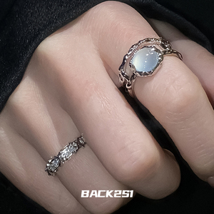 小众设计月光石戒指女镶钻开口可调节冷淡风轻奢高级感素圈食指戒