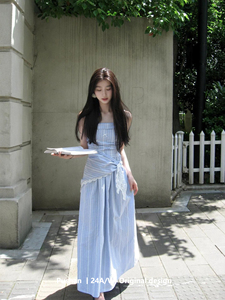 朴智善 Pushan原创韩版蓝色格纹高级感抹胸连衣裙可拆卸吊带长裙