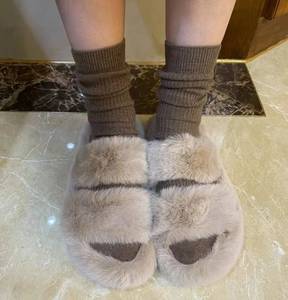 毛毛拖鞋搭配袜子女秋冬堆堆袜潮外穿ins配豆豆鞋穿的中筒长袜子