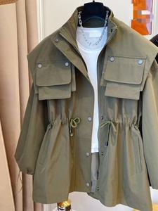 韩国军绿色收腰工装风衣外套女春秋新款大码遮肚显瘦气质短款上衣