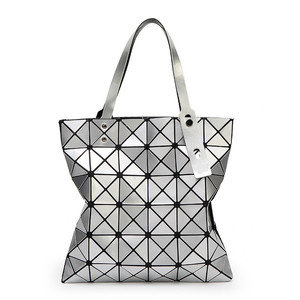 菱形格女包日本同款夏季包包女2024新款时尚单肩包菱形折叠几何包