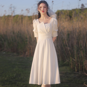 领证登记白色小晚礼服平时可穿小个子气质小白裙法式订婚连衣裙秋