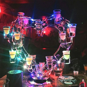 酒吧鸡尾酒子弹一口杯KTV派对网红调酒师心形铁艺LED充电发光杯架