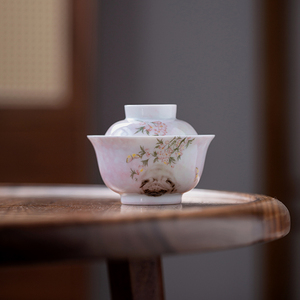 手绘桃粉盖碗茶杯家用单个泡茶器创意釉上彩贴绘巴哥陶瓷茶碗套装