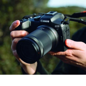Canon/佳能EOS R7高清旅游数码摄影摄像照相机入门级微单直播相机