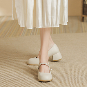 法式玛丽珍女鞋2024新款夏季鞋子女白色粗跟高跟鞋小香风中跟单鞋