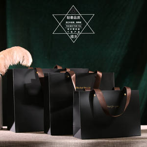 黑色简约高级感礼品袋礼物袋ins风高档触感纸生日送礼手提袋纸袋
