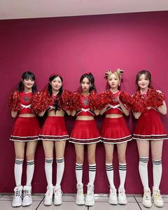 宋雨琦同款啦啦队打歌服年会舞台表演服装啦啦操运动比赛韩国女团