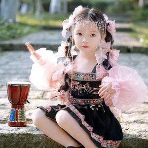 哈尼公主女童新款民族套装儿童宝宝哈尼族写真度假演出服表演服装