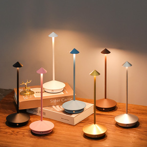 得力LED家装现代简约铝材创意蘑菇小夜灯餐厅台灯床头氛围灯