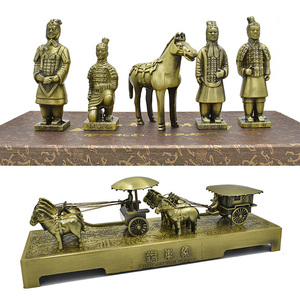 秦兵马俑摆件纪念品手办铜车马西安考古挖掘玩具模型工艺品礼盒装
