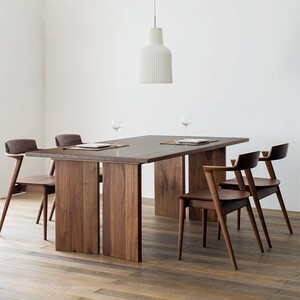 北欧简约实木餐桌侘寂风会议桌长桌设计师洽谈桌创意长方形办公桌