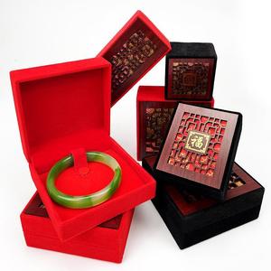 复古老式珠宝首饰盒镂空绒布红色手镯吊坠玉器包装盒项链饰品收纳