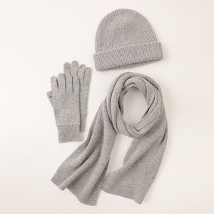 新款羊毛三件套秋冬季男女针织帽纯色款围巾露指触屏手套现货