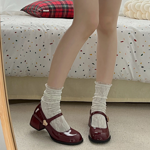 红色法式复古配裙子玛丽珍单鞋女2024夏季新款高跟鞋粗跟jk小皮鞋