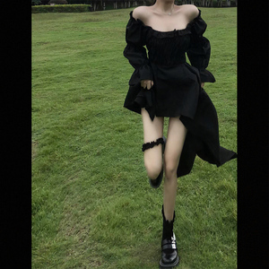 一字肩晚礼服轻奢高级感仙女超仙森系设计感褶皱不规则黑色连衣裙