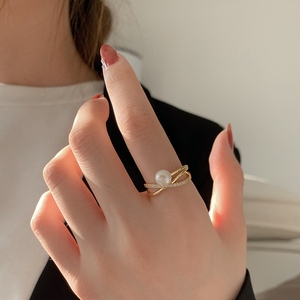 韩版轻奢精致高级感珍珠戒指女款2024年新款潮小众食指戒指环多层