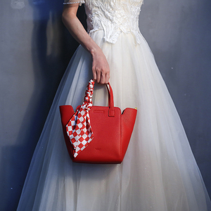 红色包包2024新款女方新娘结婚婚礼大容量小众高级感托特陪嫁婚包