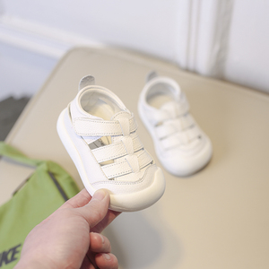 夏季款宝宝包头凉鞋防滑机能鞋透气真皮鞋子1一3岁软底婴儿学步鞋
