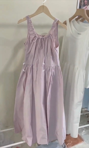 紫色优雅恬静连衣裙女2024春夏新款皱褶系带设计感无袖背心裙ins