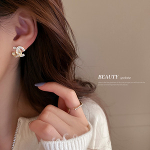 925银针镶钻锆石双C耳环法式复古小香风耳钉小众设计感名媛耳饰女