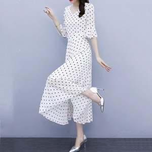 白色波点雪纺连衣裙子2024新款女夏季高级感大码收腰显瘦气质长裙