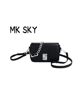 MK SKY小众质感压纹小方包包女2024新款链条单肩斜挎包通勤小包