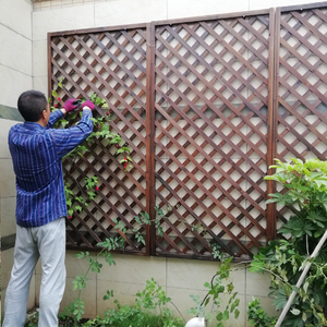 新疆包邮碳化木格栅阳台栅栏家用防护木格子网格墙面装饰花架围墙